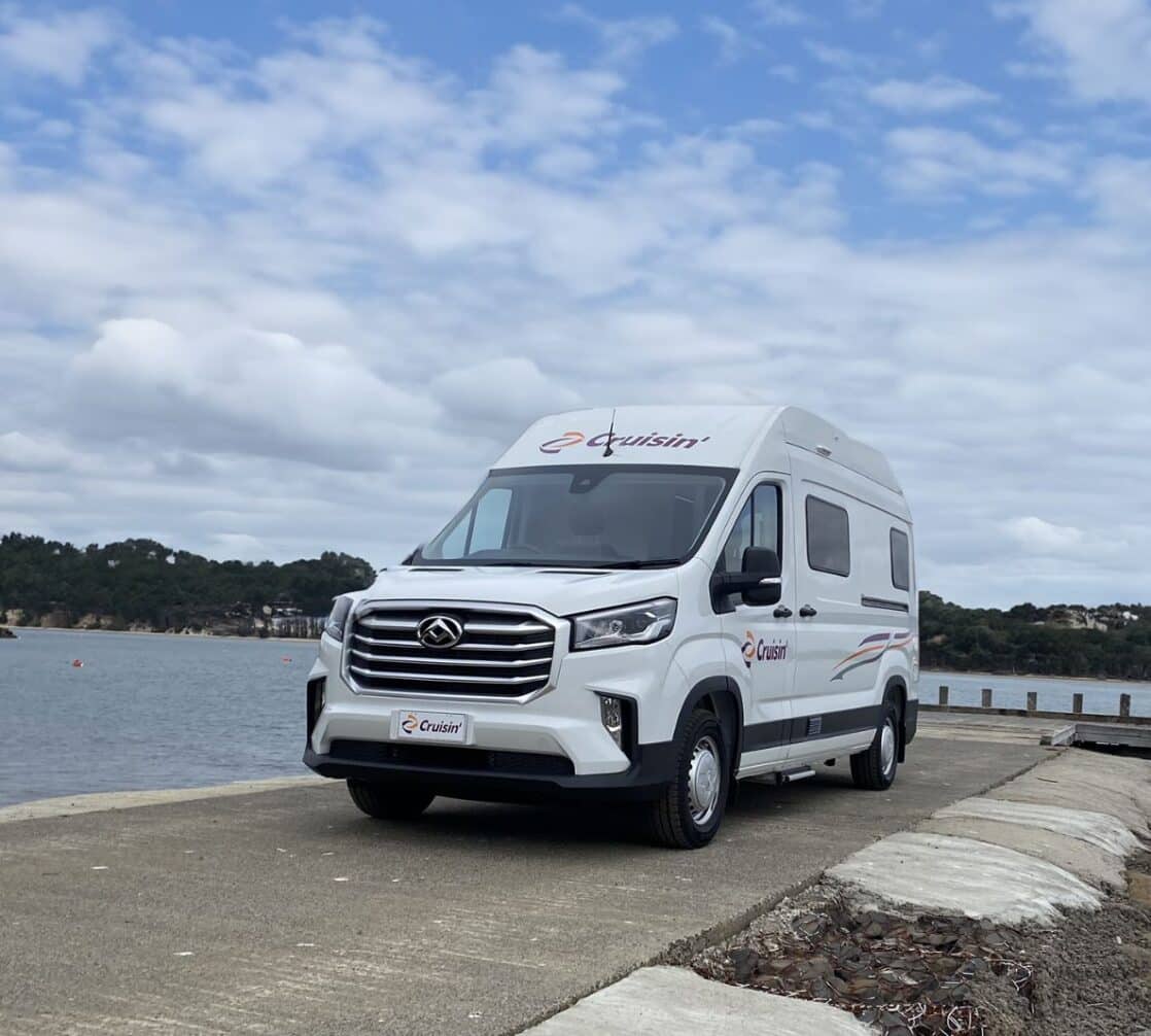 Cruisin Motorhomes Rover — 2 Berth